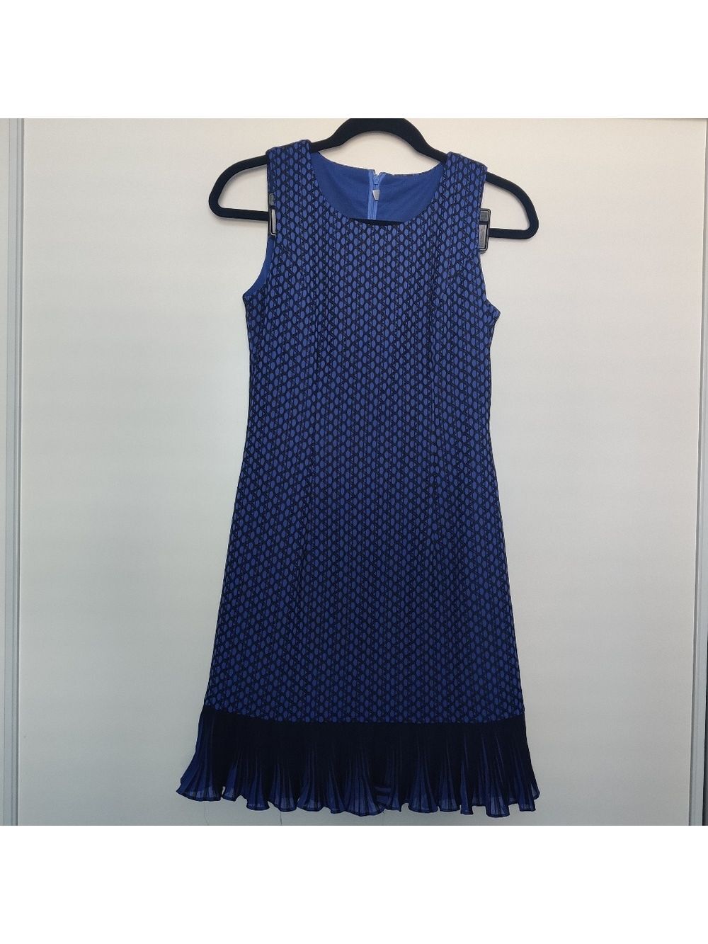 *Royal Blue Textured Geometric Pleated Ruffle Hem Dress Sleeveless S - Picture 2 of 6